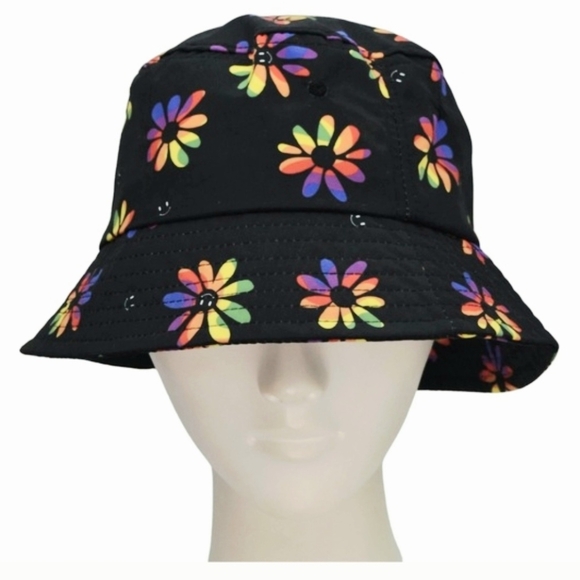 Claire's Accessories - Claire's Flower Smiley Face Bucket Hat